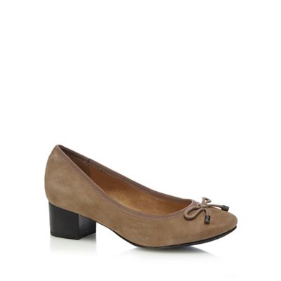 Hush Puppies Taupe 'Nikita Discover' low court shoes